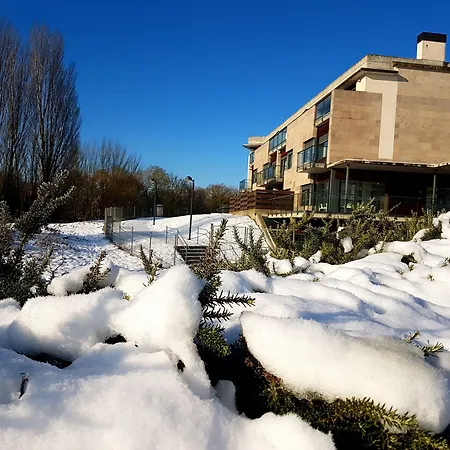 Apartahotel Jardines De Aristi