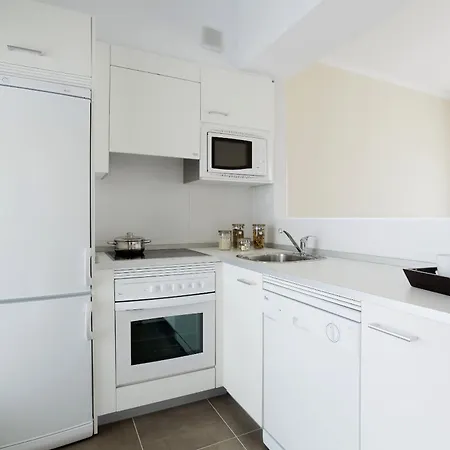 Apartahotel Jardines De Aristi