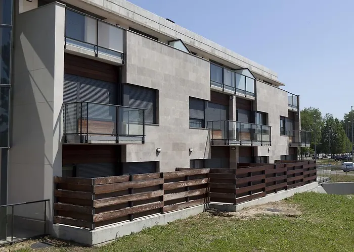 Jardines De Aristi 2*