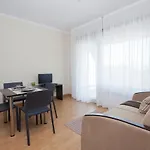 Apartahotel Jardines De Aristi Vitoria