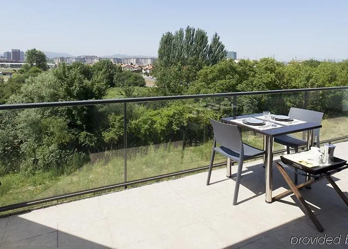 Lejlighedshotel Jardines De Aristi 2*